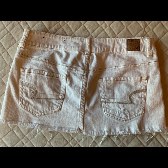 American Eagle White Denim Skirt - Picture 2 of 2